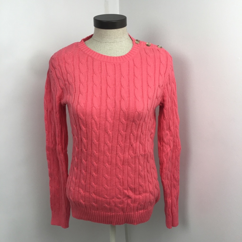 ⭐️Croft and barrow cable knit sweater size small